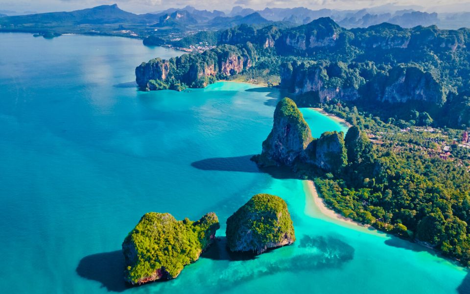 Thajsko přírodní krásy Letecký dronový pohled na pláž Railay Krabi Thajsko